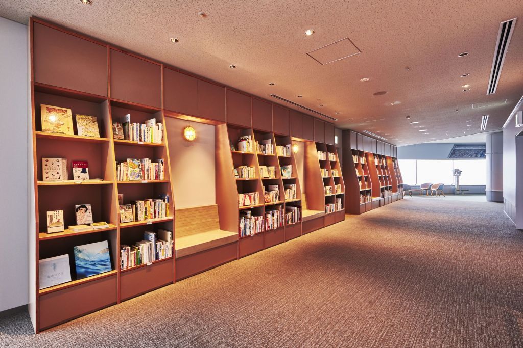 スカイガーデン 『横浜・空の図書室』
