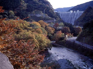 浦山ダムの写真1