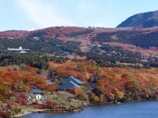 芦ノ湖スカイラインの紅葉写真１