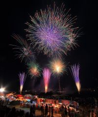 8/16（土）武田の里にらさき花火大会～有料観覧席も好評販売中!!～
