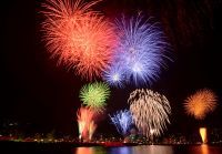 伊東温泉海の花火大会　今年は伊豆最多の14回実施！ 7/26～8/30の期間、最大3夜連続開催