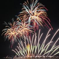 【和歌山マリーナシティ】秋の夜空を華麗に彩る花火ショーに、ナンバーワン戦隊ゴジュウジャーのスタントアクションショー開催！ 黒潮市場では秋のグルメフェアも