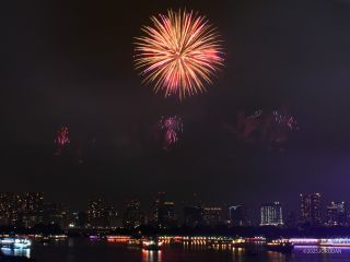 花火エンターテインメント、スタート！
