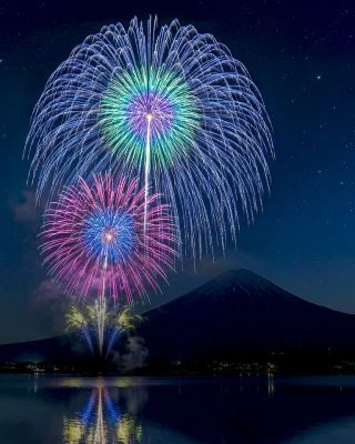 当日は、ロケーションと融合した特別花火も打ち上げ予定