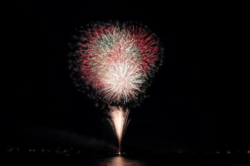 よこすか開国花火大会2025