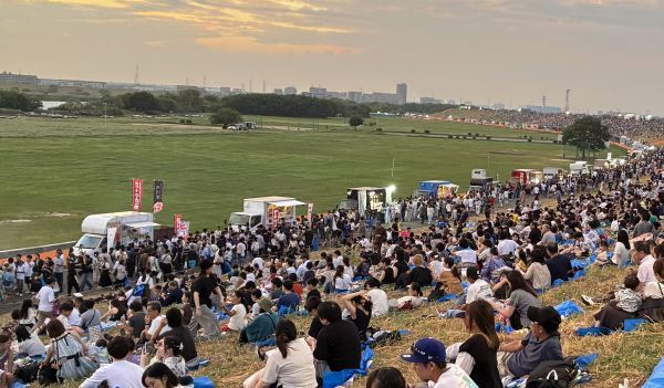 松戸花火大会の会場様子