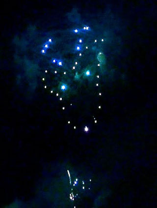 「むー」さんからの投稿写真@若草山山焼きと花火