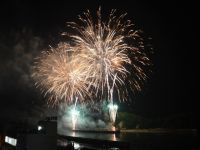 宮島さん協賛 いんのしま水軍花火大会の写真