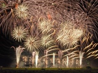 市川三郷町ふるさと夏まつり「第35回神明の花火大会」の写真４