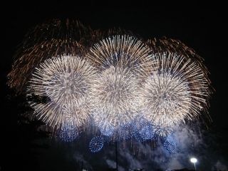 寺泊港まつり海上大花火大会写真２