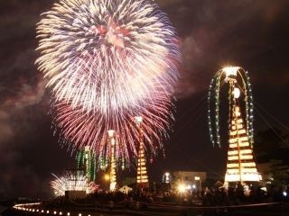 第55回じゃんとこい魚津まつり 海上花火大会写真１