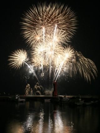 やすぎ月の輪まつり花火大会の写真３