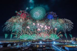 東北未来芸術花火2026～明日へのマーチ桑田佳祐SP～写真２