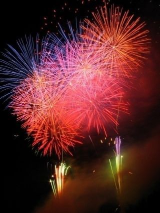 阿仁の花火大会と灯籠流し写真１