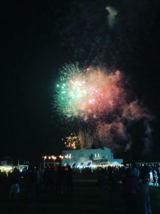 第35回あゆみ祭り打ち上げ花火写真２