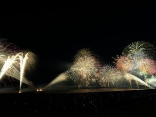 幕張ビーチ花火フェスタ2025（第47回千葉市民花火大会）写真２