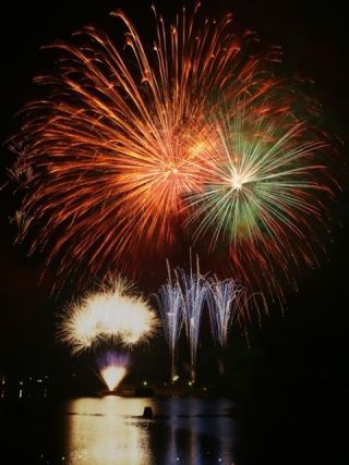 亀山湖上祭・君津市民花火大会写真２