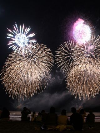 湯河原温泉海上花火大会写真２