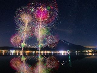 山中湖「報湖祭」花火大会の写真３