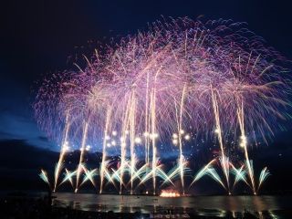 第77回諏訪湖祭湖上花火大会写真２
