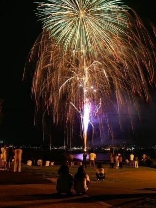 諏訪湖サマーナイト花火写真２