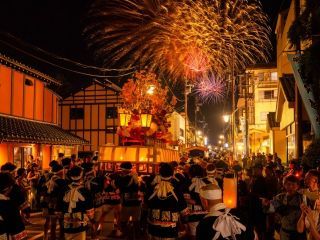 弥彦燈籠まつり奉祝花火大会写真１