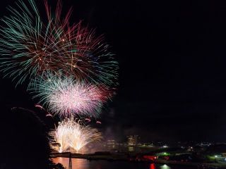 松崎町の夏まつり花火大会  松崎海岸写真２