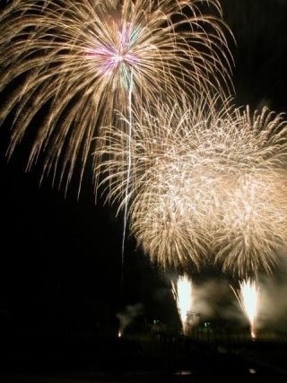 第20回新ひだか夏まつり 静内川花火大会の写真4