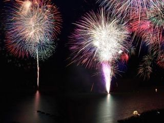 第74回さがみ湖湖上祭花火大会写真１