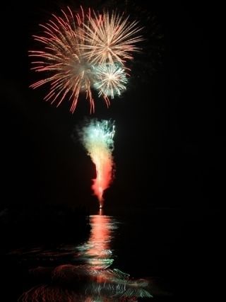 第74回さがみ湖湖上祭花火大会の写真３