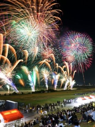 北日本新聞納涼花火 富山会場写真２