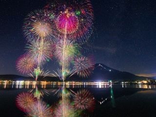 山中湖「報湖祭」花火大会の写真３