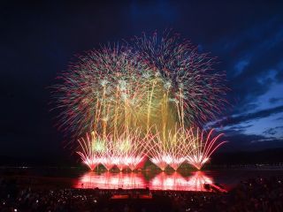 第78回諏訪湖祭湖上花火大会の写真３