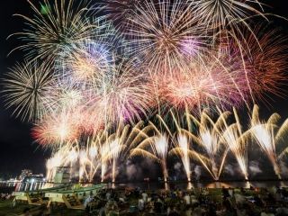 土肥サマーフェスティバル海上花火大会写真１