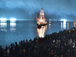 三陸・大船渡夏まつり花火大会写真２