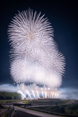 2024 岡山国際サーキット花火大会 produced by 磯谷煙火店の写真４