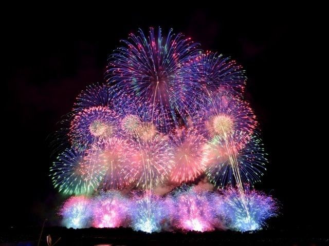 赤川花火プレゼンツ22 Smile Peace 地域に元気を 子供たちに笑顔を の日程 開催情報 花火大会22