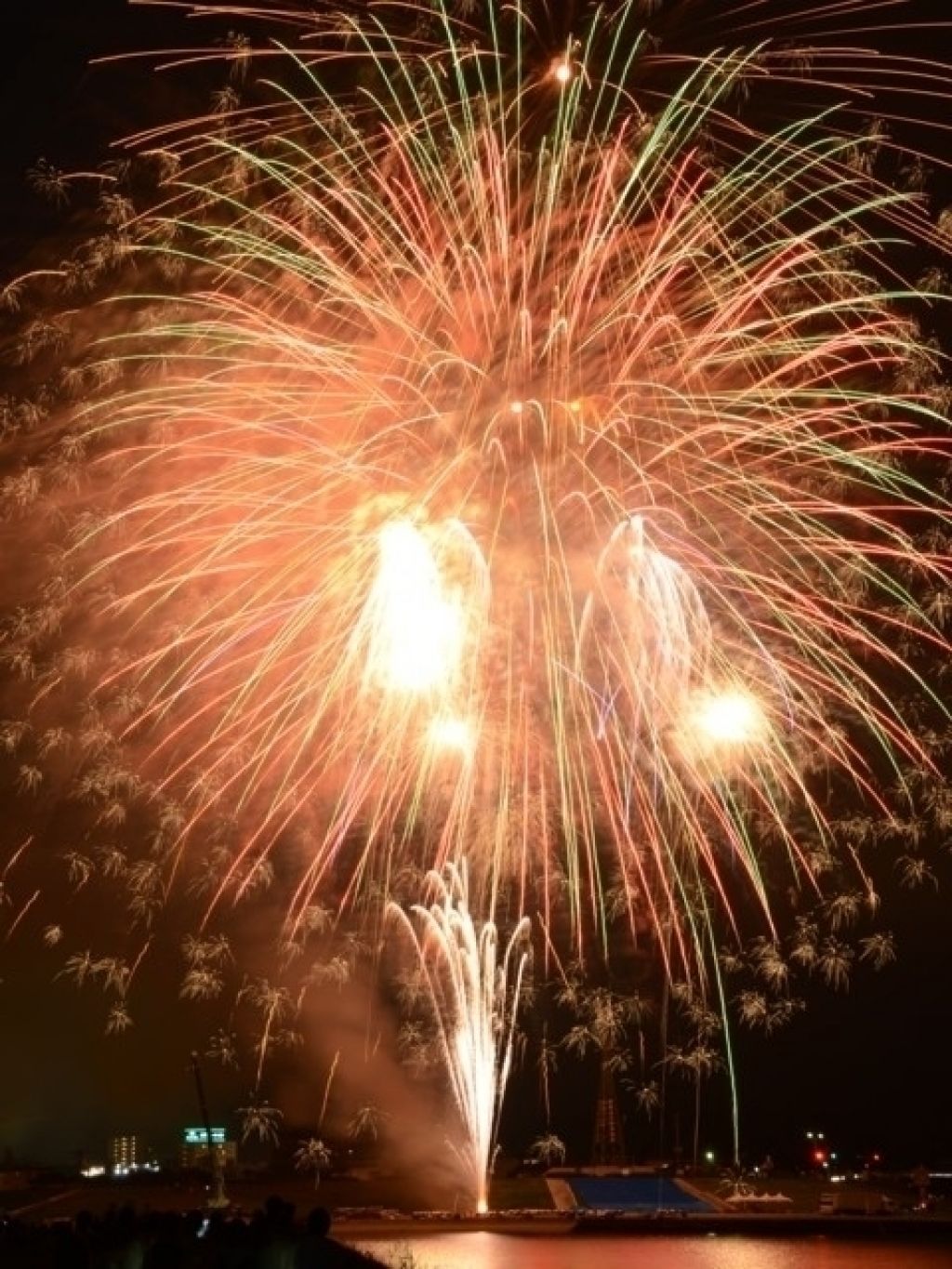 経済復興 コロナ終息祈願 第64回 川内川花火大会の日程 開催情報 花火大会22