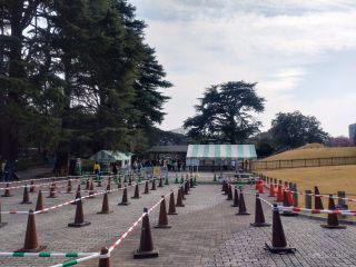 大木戸門が比較的空いている印象です