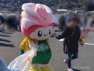 ガッテルくんも応援に駆けつけました