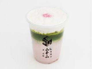 さくら抹茶ラテ 1杯 740円/お茶漬け 茶 甘味 山本山