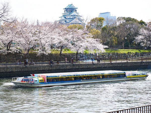 アクアライナー  大阪城お花見クルーズ