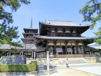 法隆寺の桜の写真