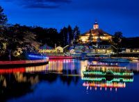 光の湖と輝く遊園地で楽しむ令和最初の年末年始♪「光のフェスティバル」実施期間の延長を決定