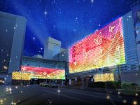 横浜駅西口エリア一帯に、多彩に輝くオーロラが出現　「ヨコハマイルミネーション2021」を開催