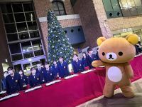 リラックマが11月3日に行われた「横浜ワールドポーターズ×YOKOHAMA未来デザイン部 クリスマスツリー点灯式」 に出席しました!