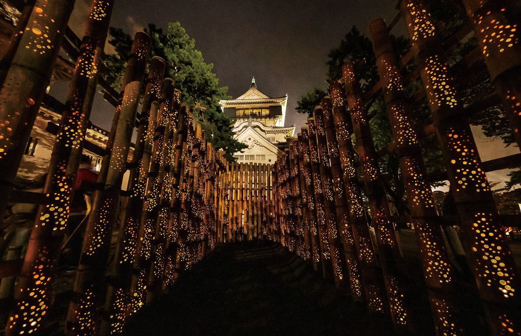 市民力で 小倉城に2万8千個の灯籠を 第二回小倉城たけあかり イルミネーション特集