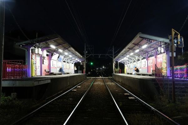 八幡前駅