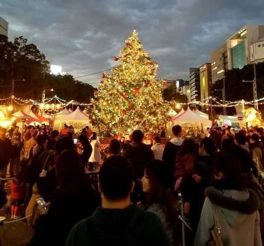 クリスマスツリーイメージ・過去の模様