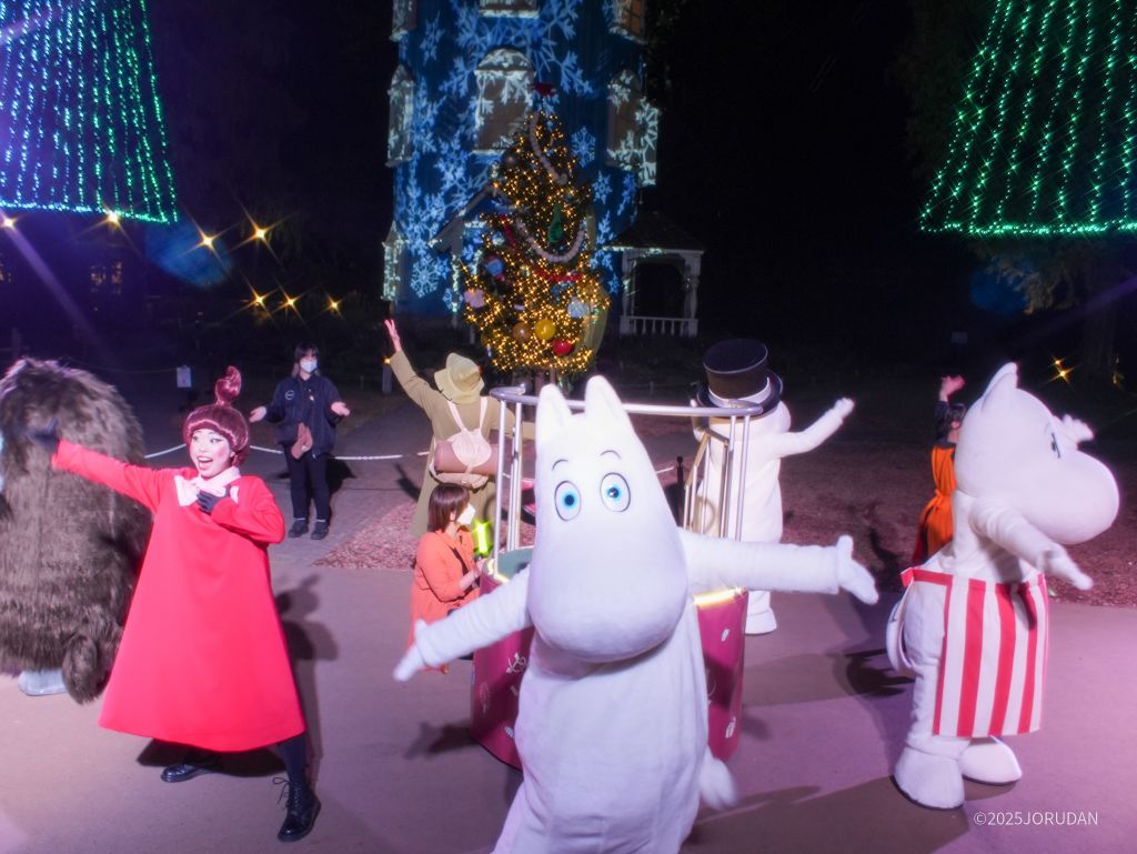 ムーミン谷のルミナスナイトショー